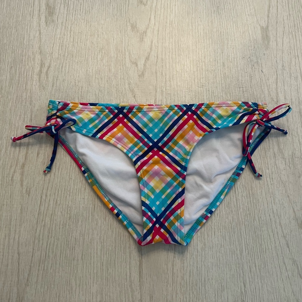 plaid rainbow bikini bottoms with bow detail on hip size M
